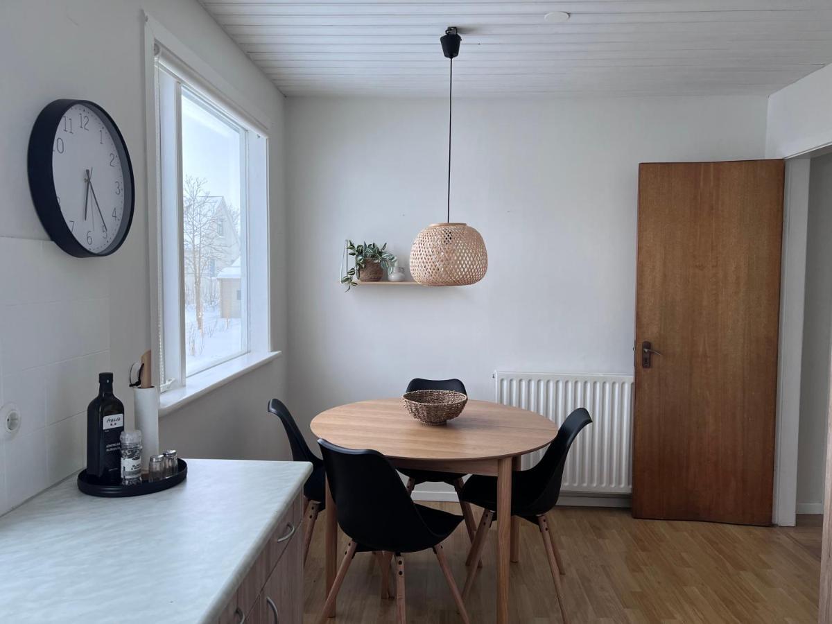 Akureyri Apartments Екстер'єр фото