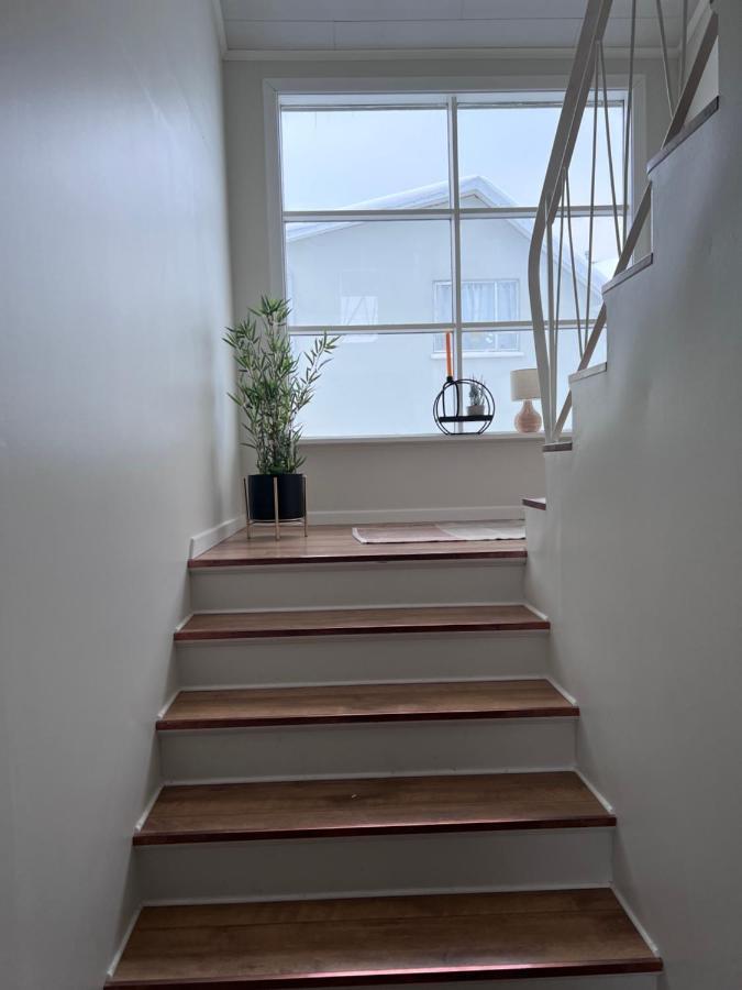 Akureyri Apartments Екстер'єр фото
