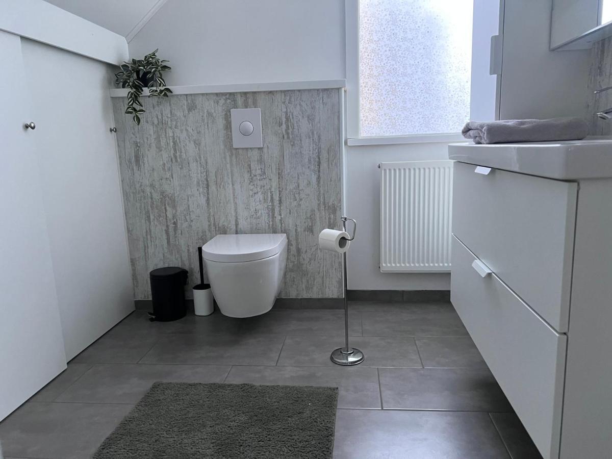 Akureyri Apartments Екстер'єр фото