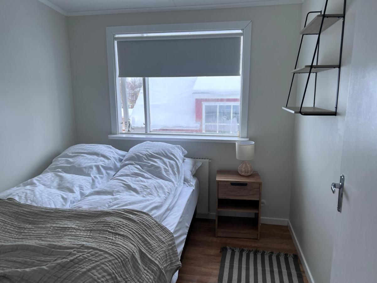 Akureyri Apartments Екстер'єр фото